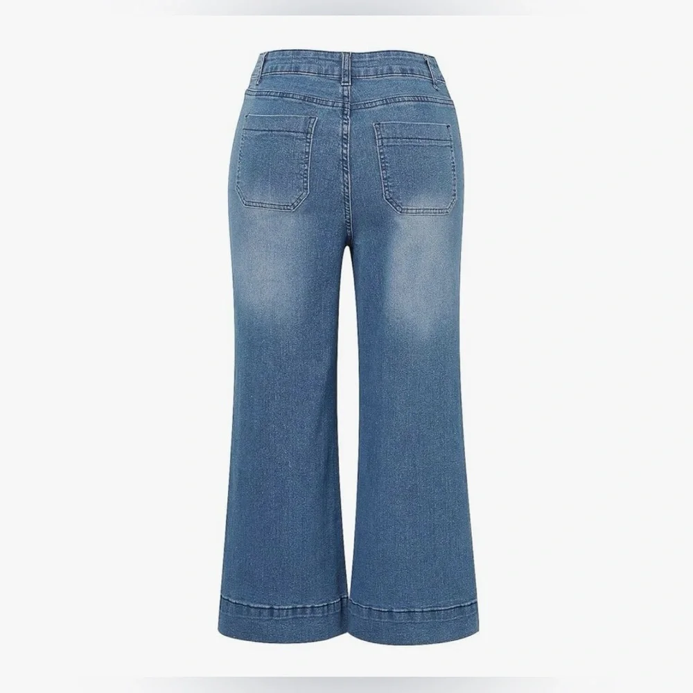 Wide Leg High Waist Loose Fit with Patch Pocket Flared Light Blue Jeans